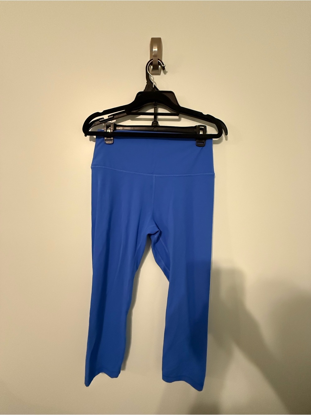 Hey nuts capri leggings in blue size large
